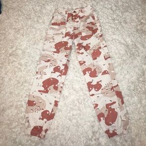Wild Fable Camo joggers